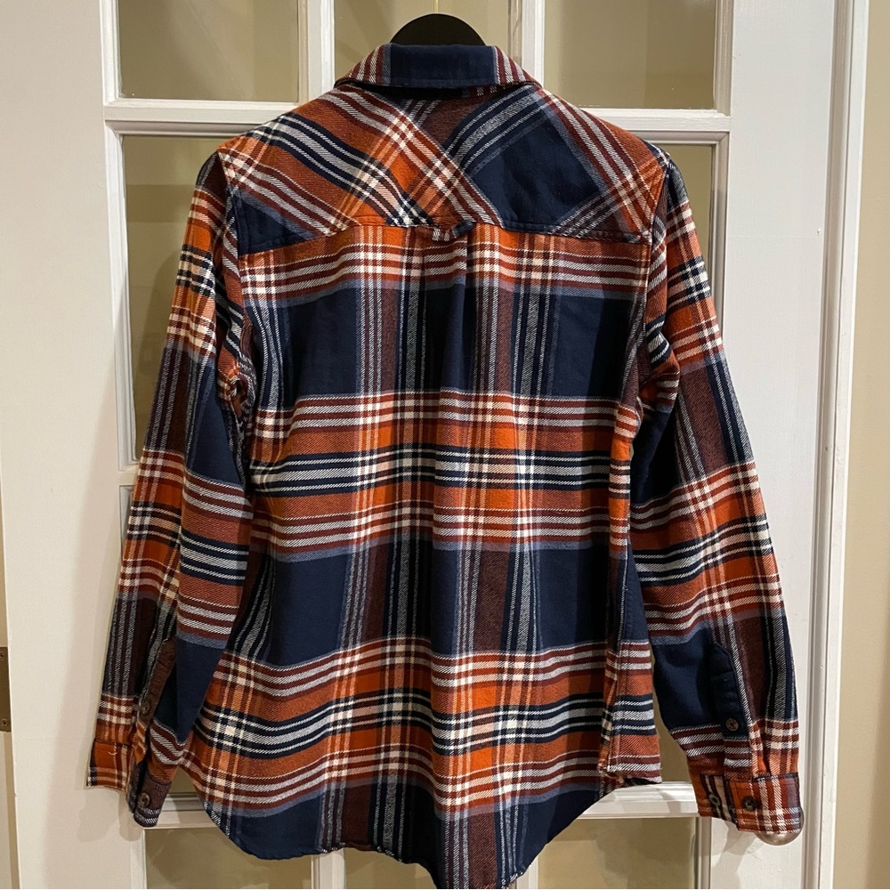 Duluth Trading Co Button-Down Shirt in Navy, Rust and White - Picture 5 of 12